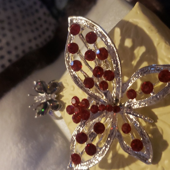 Silver Butterfly Brooch and Matching Silver Butterfly Ring - Picture 8 of 8